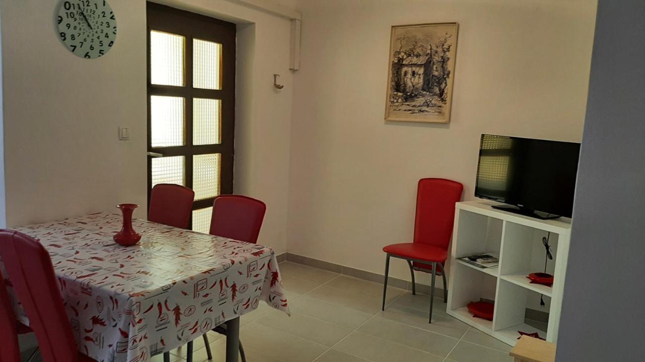 Apartmani Mw, Crveni Apartman Baška Eksteriør bilde