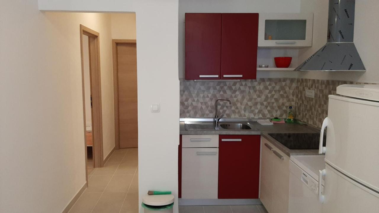 Apartmani Mw, Crveni Apartman Baška Eksteriør bilde