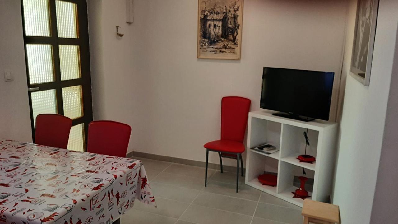 Apartmani Mw, Crveni Apartman Baška Eksteriør bilde