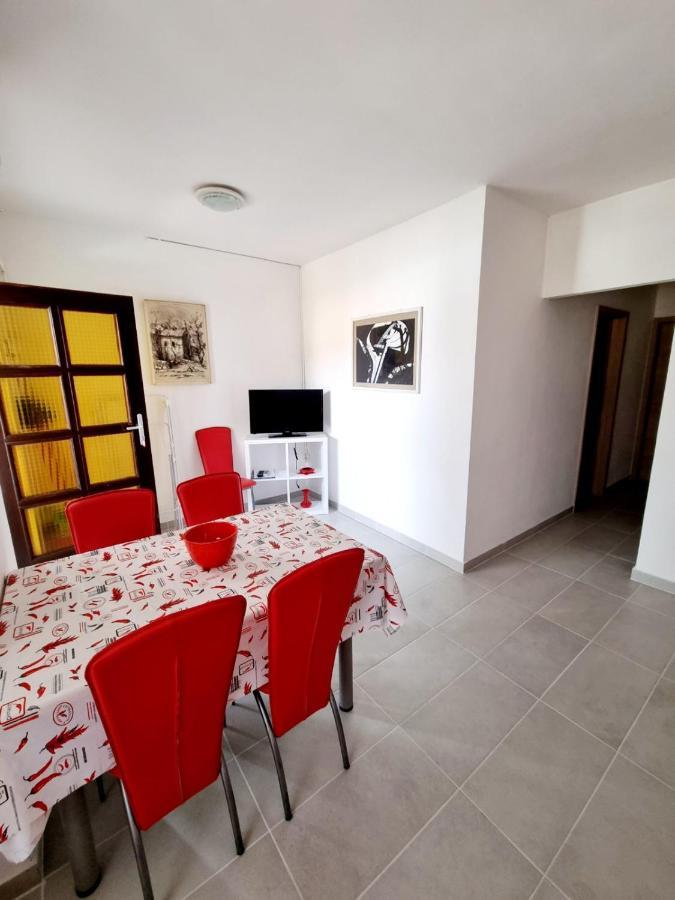 Apartmani Mw, Crveni Apartman Baška Eksteriør bilde
