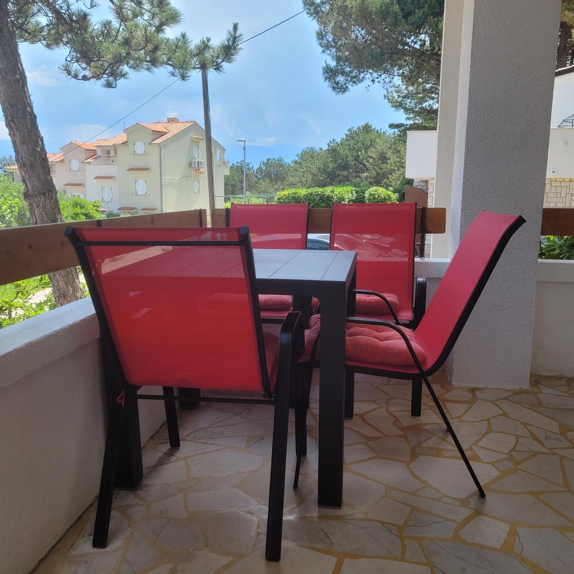 Apartmani Mw, Crveni Apartman Baška Eksteriør bilde